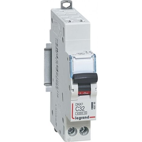 Disyuntor automático fase + neutro 32A LEGRAND
