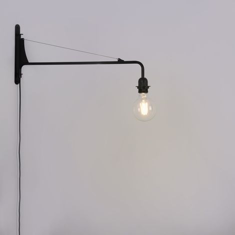 Schwenkbare Wandleuchte „Pitt“ mit Kabel und Stecker