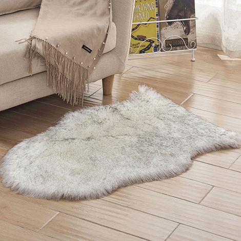 Housse de chaise luxueuse en fausse peau de mouton douce, coussin d'assise, tapis en fourrure moelleuse pour chambre, 60 x 90 cm, blanc - variante noir et blanc. Dimensions : 60 x 90 cm. (1/5)