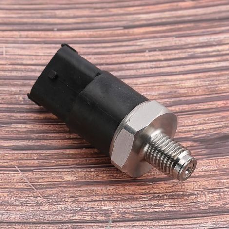Kraftstoffdrucksensor für BMW 3er, 5er, 7er, X5 2.5, 3.0, D, XD 0281002405 (1/5)