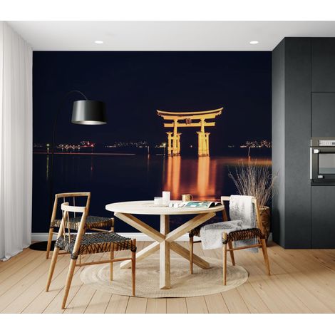 Papier peint Japon – torii nocturne illuminé - 150 x 250 cm (1/2)