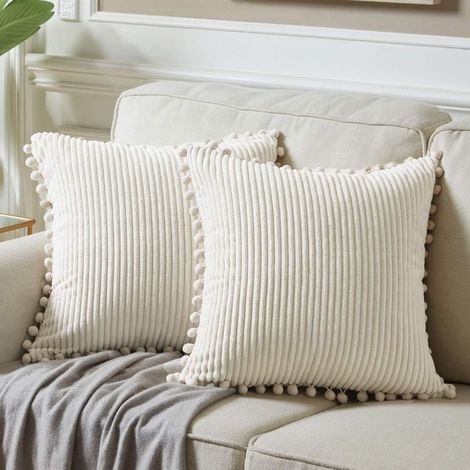 Lot de 2 housses de coussin décoratives bohèmes à pompons, en velours ctelé doux, carrées, pour chambre, voiture et salon (45 x 45 cm, crème) (1/4)