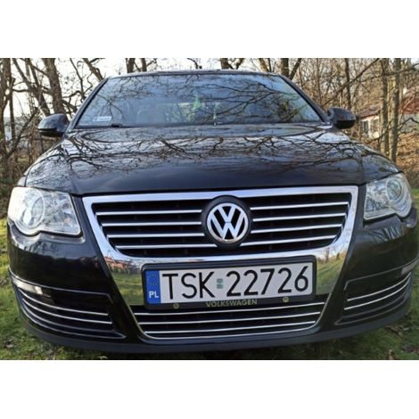 VW Passat B6 - Baguettes chromées pour la calandre inférieure SANS HAL (1/4)