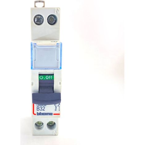Interruttore magnetotermico P+N 1 modulo 32A Bticino
