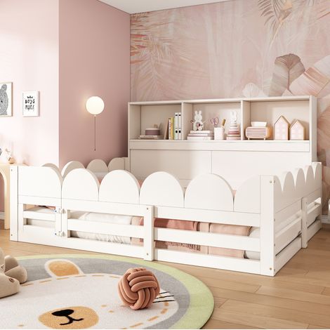 Letto a pavimento per bambini 140x200 cm moderno in legno bianco con testiera aperta, barriera anticaduta, porta e rete a doghe (1/5)