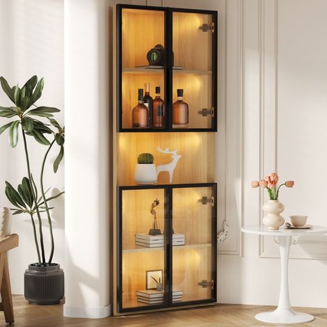 Eckvitrine aus MDF in Eichenoptik 62 x 32 x 160 cm mit Sicherheitsglas, LED-Beleuchtung und Soft-Close-Scharnieren (1/5)