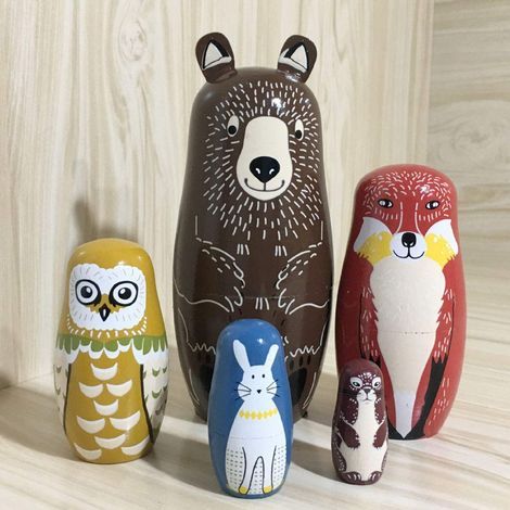 décorations de Noël. poupées russes Matriochka en fer à empiler. ensemble de 5 pièces en bois. jouets amusants faits à la main pour enfants. décoration de Noël. de la fête des mères et d'annive (1/5)