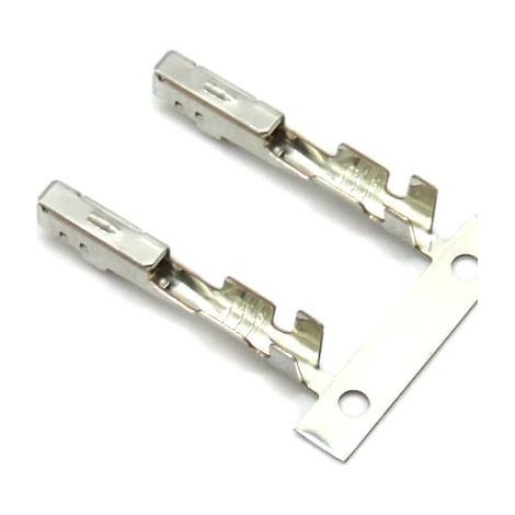 8100-2730 Automotive connectors, plugs, wire harness terminals (1/4)