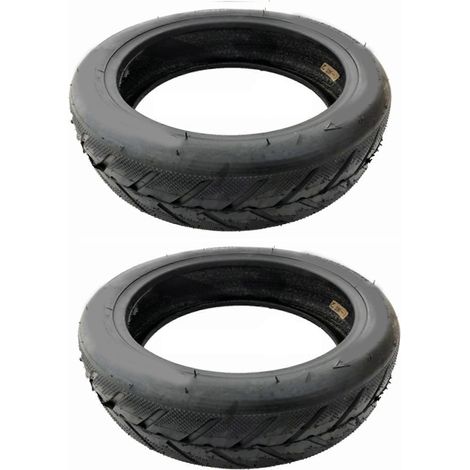 Deux pneus de trottinette, renforcés par des chambres à air 8 1/2 x 2 (50/75-6.1). (1/5)