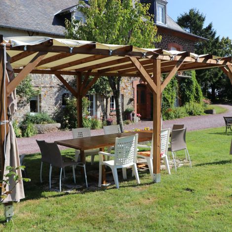 WMU – Pergola bois 15m² – Autoportée 3 x 5 m – Structure en bois traité autoclave – Visserie acier zingué – Poteaux réglables