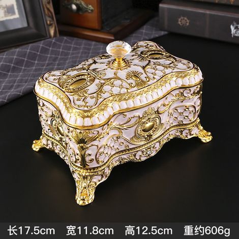 (Petit format, or et blanc) Boîte à bijoux en diamant de style européen, luxueuse et légère, un coffret de rangement à bijoux raffiné et original. (1/2)