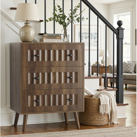 MODFU – Commode 3 tiroirs 60x40x79 cm MDF – Façades rainurées et pieds pin massif – Poignées métal noir – Chambre – Noyer (1/5)