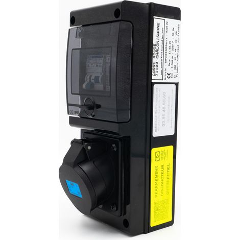 Borne de recharge électrique 32A – Prise standard Europe IP44 – Compteur intégré – Protection IP65 – Installation prête à l'emploi