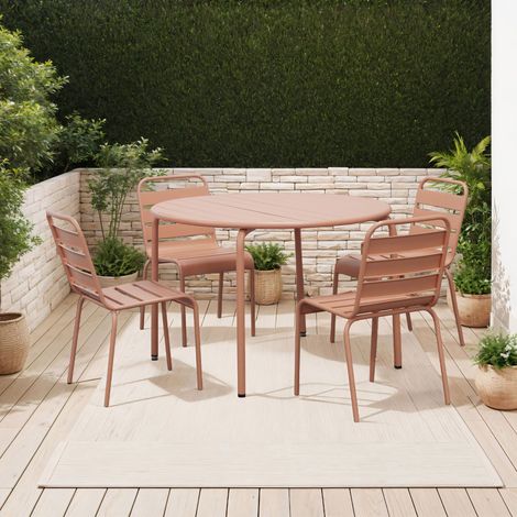 M&S – Ensemble table de jardin ronde 110 cm + 4 chaises en métal terracotta – Traitement anti-rouille – Pour espaces extérieurs