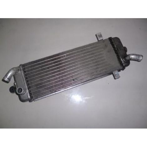 [PRODUIT D'OCCASION] Radiateur de refroidissement origine pour scooter Suzuki 125