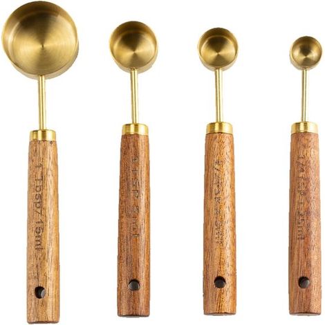 Set di 4 misurini in acciaio inox color oro con manici in legno, ideali per liquidi e ingredienti secchi, per cucinare e cuocere al forno. (1/5)