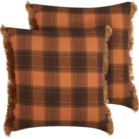 Conjunto de 2 cojines decorativos cuadrados con patrón de cuadros en color naranja con borlas 45 x 45 cm Barja