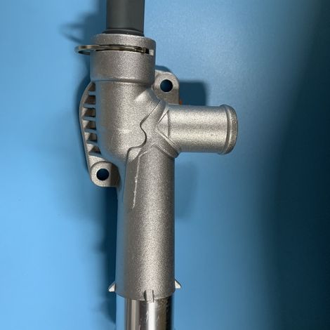 Raccord de refroidissement compatible avec Audi A1/A3, Škoda Rapid, Toledo, Ibiza, Golf, Polo 1.6 TDI - Réf. 03L121132 (1/3)