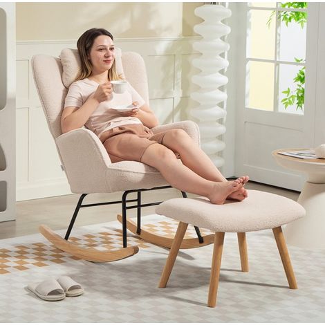 Poltrona a dondolo con poggiapiedi in poliestere beige, struttura in acciaio e faggio, 70,5 x 101,5 x 99,5 cm (1/5)