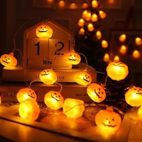 Halloween LED Citrouille Guirlande Lumières, ANNEFLY 3M 20LED Lumières de ficelle de citrouille de décor d'Halloween (1/4)
