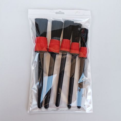 Jeu de 5 Brosses de Détailing Auto Rouge, Brosse pour Intérieur et Interstices, Fibres Synthétiques Douces, Nettoyage Véhicule SUV Camion Van (1/5)