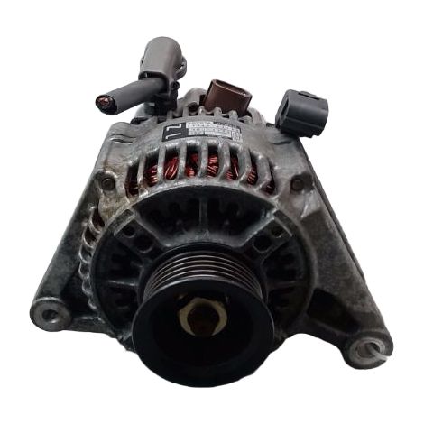[PRODUIT D'OCCASION] Alternateur TOYOTA Corolla Verso 2002-2004 ♻️ Ref Oe. 270602213084 - Garantie à vie (1/4)