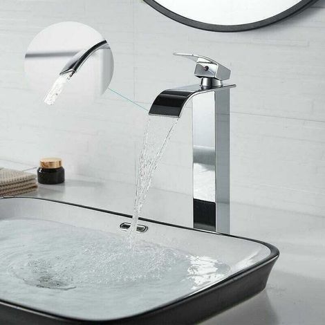 Moderne, hohe Wasserfall-Waschtischarmatur. Elegante Badarmatur. Einhebel-Waschtischarmatur mit Warm- und Kaltwasseranschluss. (1/5)