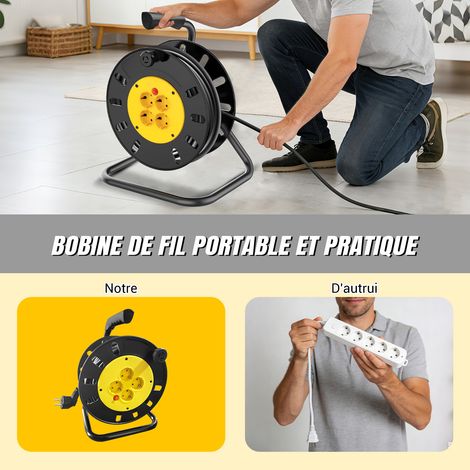 Douille à quatre trous, enrouleur de haute qualité de 15 mètres, enrouleur d'extension de puissance moyenne, avec protection contre la surchauffe et voyant d'alimentation