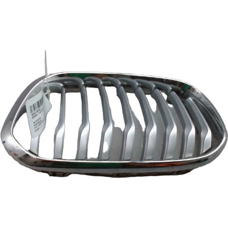 [PRODUIT D'OCCASION] Grille Calandre Gauche BMW Serie 1 II (f20/f21) 2011-... ♻️ Ref Oe. 51137371687 - Garantie à vie (1/3)