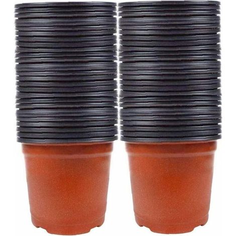 100 macetas de plástico para sembrar plantas de vivero.