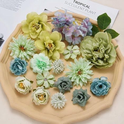 Un set di fiori artificiali, composto da teste di fiori artificiali per decorazione, fiori realistici per decorazione di torte, arancioni (1/2)