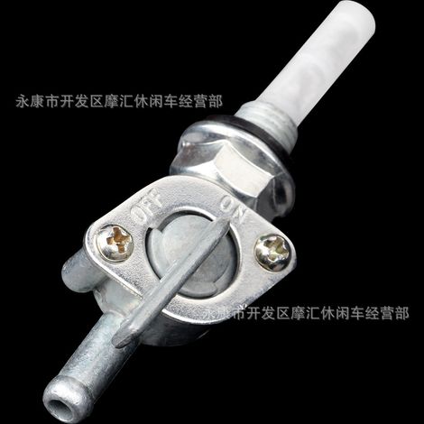 Accessoires pour motos tout-terrain, quads et véhicules de plage : réservoir de carburant pour moteur diesel 50/80 cm³, bidon d'essence, vanne de commutation. (1/4)