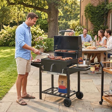Barbecue a Carbone a Rotelle con Griglia Regolabile e Ripiani Pieghevoli, in Acciaio e PP, 133.5x65x110 cm, Nero
