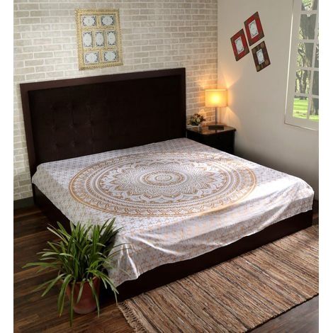 Indischer Wandteppich, Mandala-Wandteppich, goldener Boho-Wandteppich aus Stoff fürs Schlafzimmer (1/4)