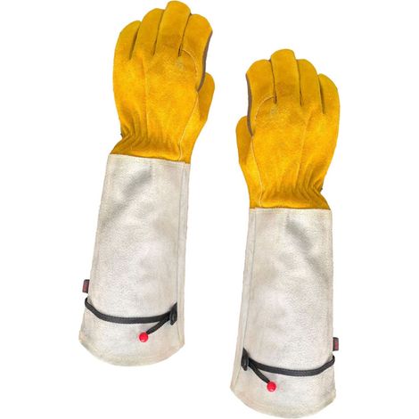 Pair of Thick Leather Gardening Cut Guards for Gardening Work with Flexible Fit, Ideal for Pruning, Weeding and Garden Maintenance (1/5)