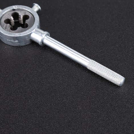 Set mit 12 metrischen Gewindebohrern und Schneideisen + Versandtasche (1/5)
