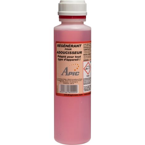 Apic – Solution régénérante déférrisante 250 mL – Pour adoucisseur d'eau – Maintient le pouvoir d’échange des résines – Bouchon sécurité enfants