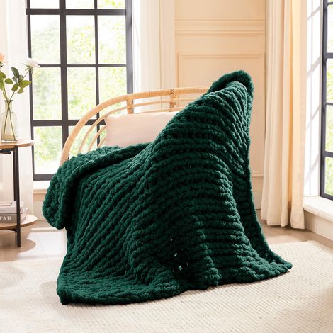 Couverture tricotée épaisse Vert olive 130 x 160 cm En fil chenille doux Couverture tricotée à la main Couverture douillette au crochet pour canapé, lit et décoration d'intérieur (1/5)