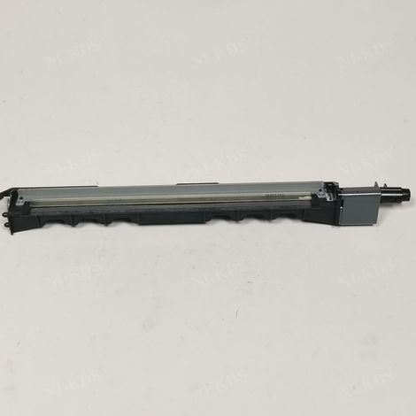 Transfer squeegee assembly for HP E87640, E87650, and E87660 printers.