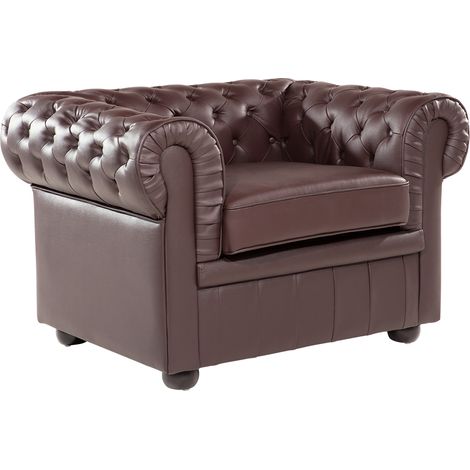 Sillón Chesterfield tapizado en piel color marrón patas de madera oscura contemporáneo Chesterfield