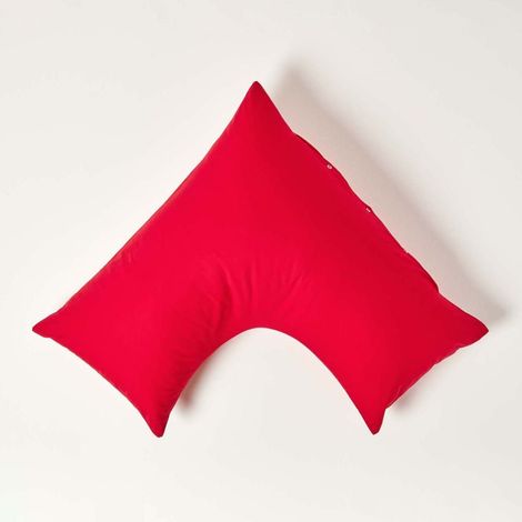 HOMESCAPES Kissenbezug V Form Fadenzahl 200 rot
