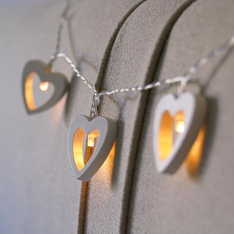1.5m Battery Power Wooden Heart Fairy Lights Warm White Indoor Home Décor Bedroom (1/5)