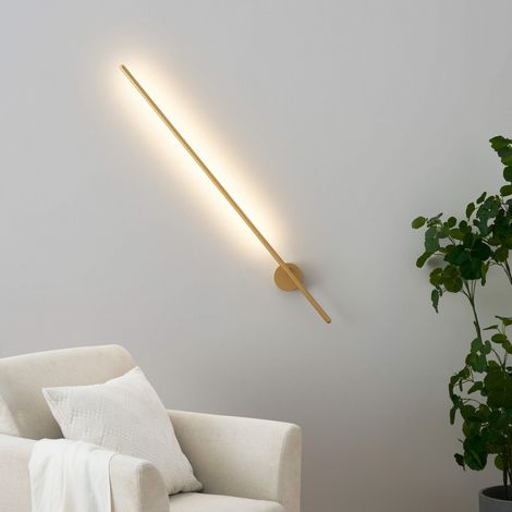 Längliche goldene Wandleuchte mit LED-Licht - Mandal