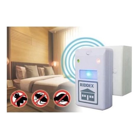 Prise anti insectes