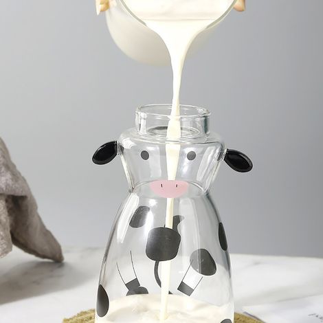 Gobelet en verre créatif de 600 ml en forme de vache avec paille intégrée (1/4)
