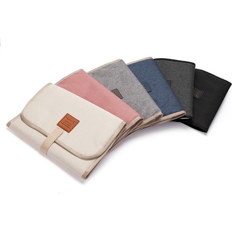 Tapis à langer portable et imperméable pour bébé, utilisable en extérieur (1/5)