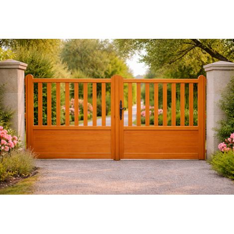Portail En Bois Ajouree Traverse Droit L3m X H1,50 Gd Menuiseries (1/3)