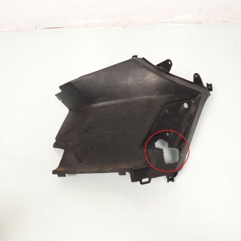 [GEBRAUCHT] Seitenabdeckung links original für Roller Peugeot 50 STREETZONE (1/4)