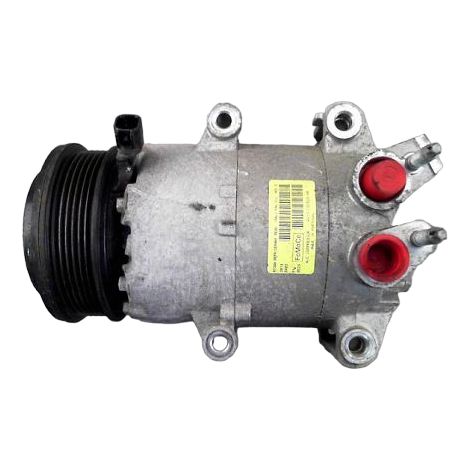Compresseur Air Conditionne FORD Fiesta 2012- [PRODUIT D'OCCASION]♻️2025777 (1/3)