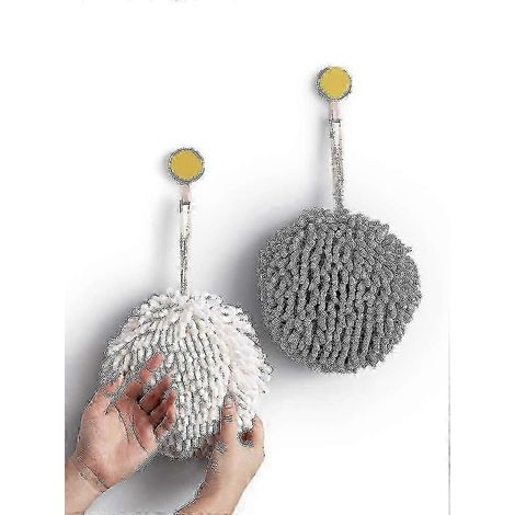 Lot de 2 serviettes en forme de boule - Séchez vos mains instantanément et confortablement avec ce lot de serviettes de bain originales. (1/5)